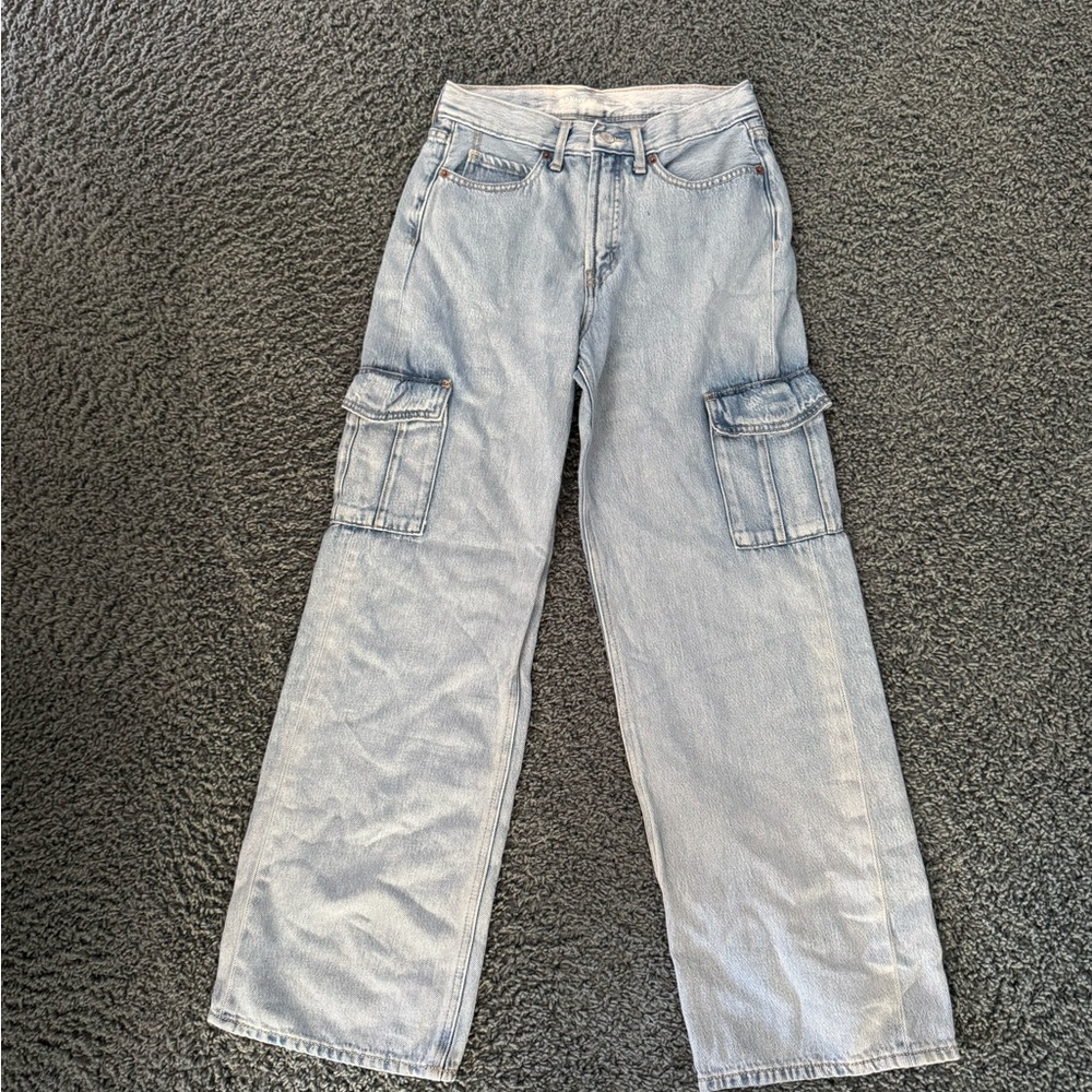 Old Navy Light Blue Wide Leg Cargo Jeans